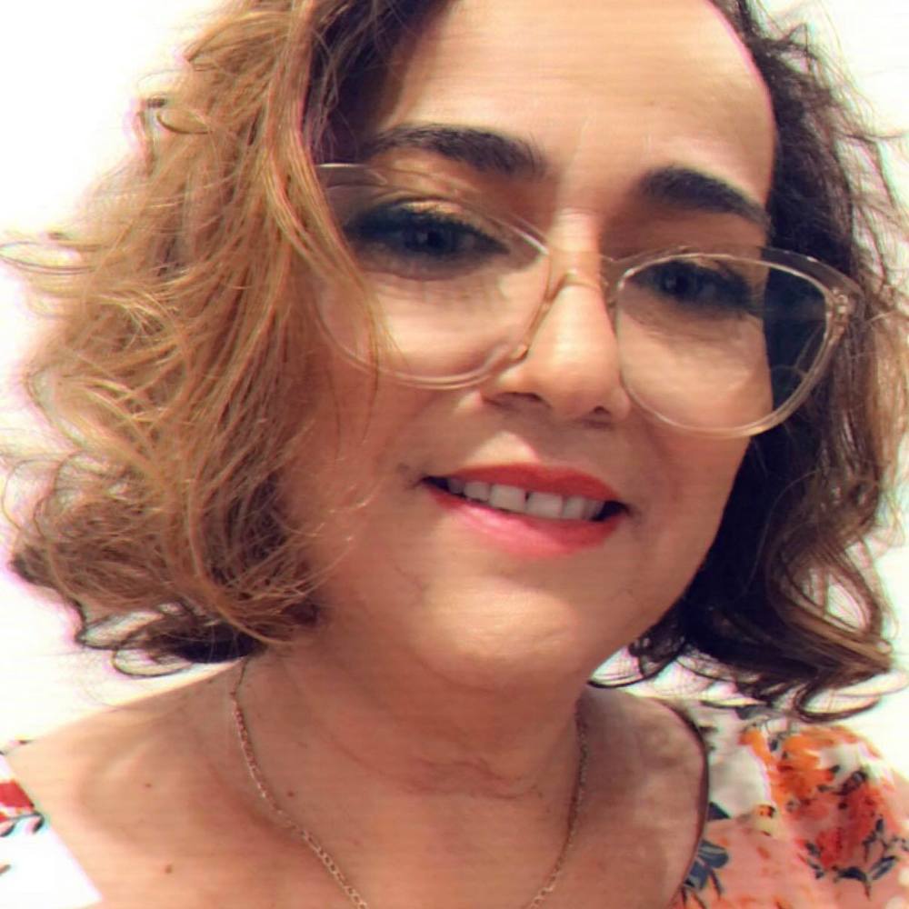 Meet your Posher, Rosy